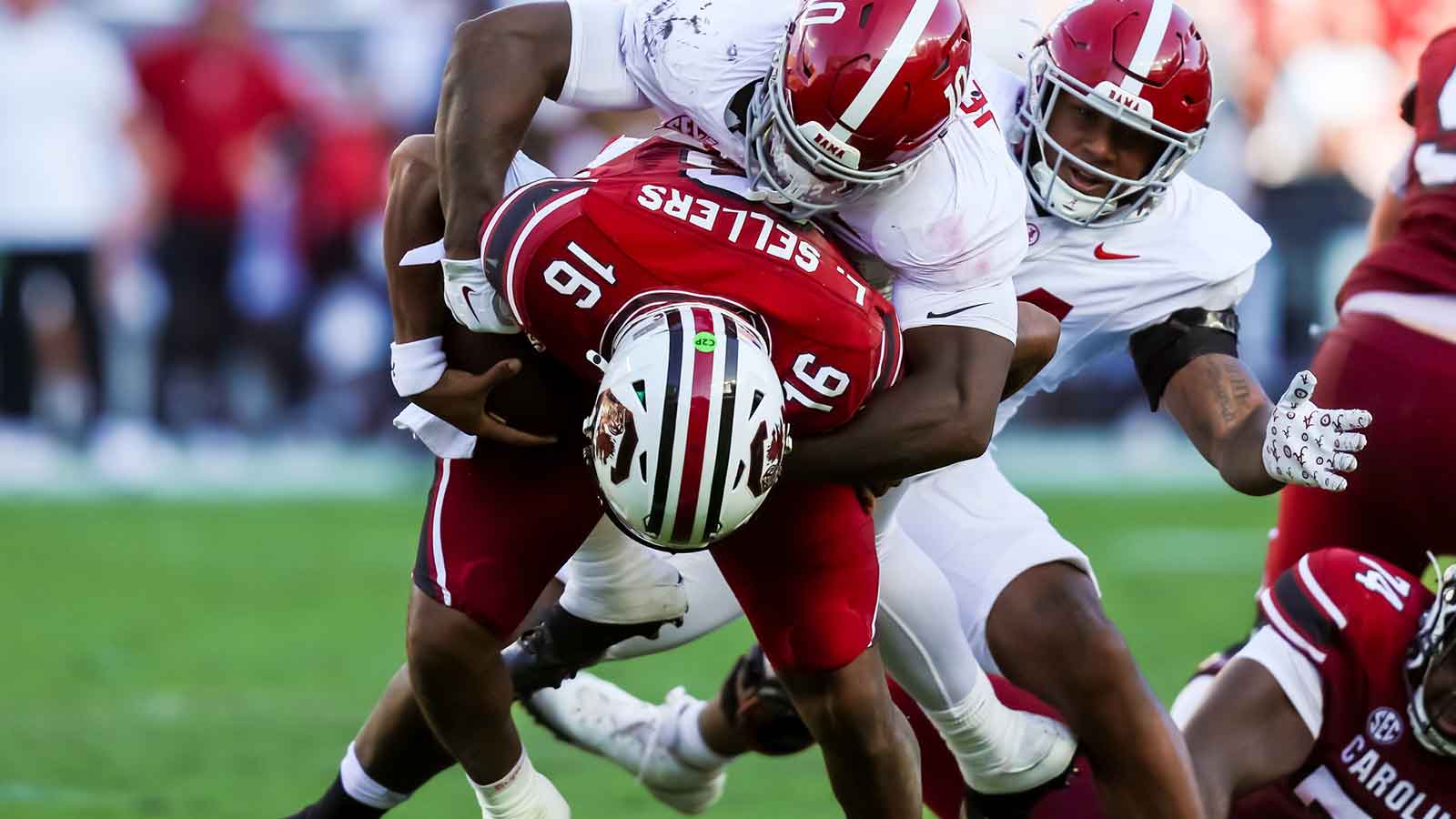 Alabama Crimson Tide linebacker Justin Jefferson (10) sacks South Carolina Gamecocks quarterback Lanorris Sellers (16) in the second quarter at Williams-Brice Stadium.