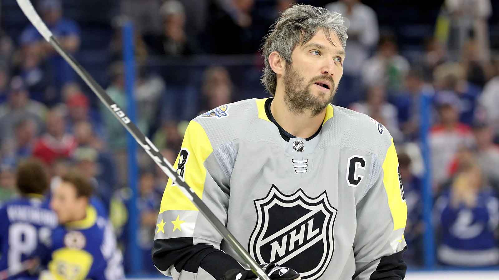 Capitals’ Alex Ovechkin shatters all-time record with quick goal vs. Canadiens