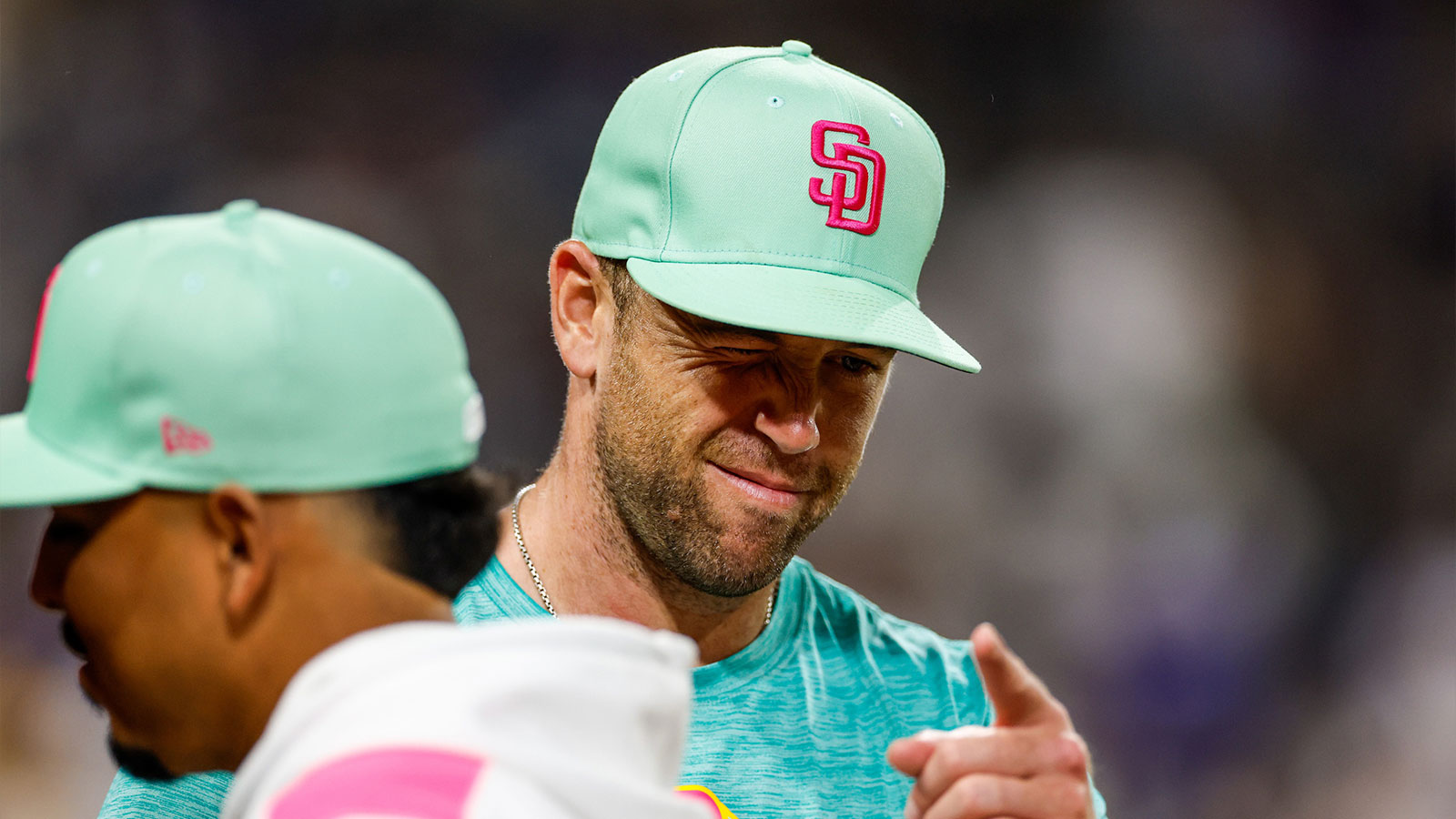 Padres’ All-Star reliever gives injury timeline for return