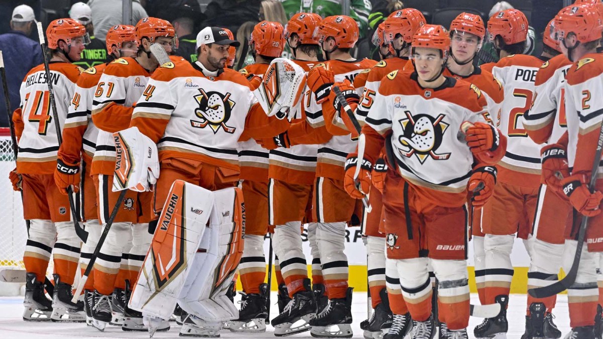 The Anaheim Ducks celebrate the win over the Dallas Stars at the American Airlines Center.