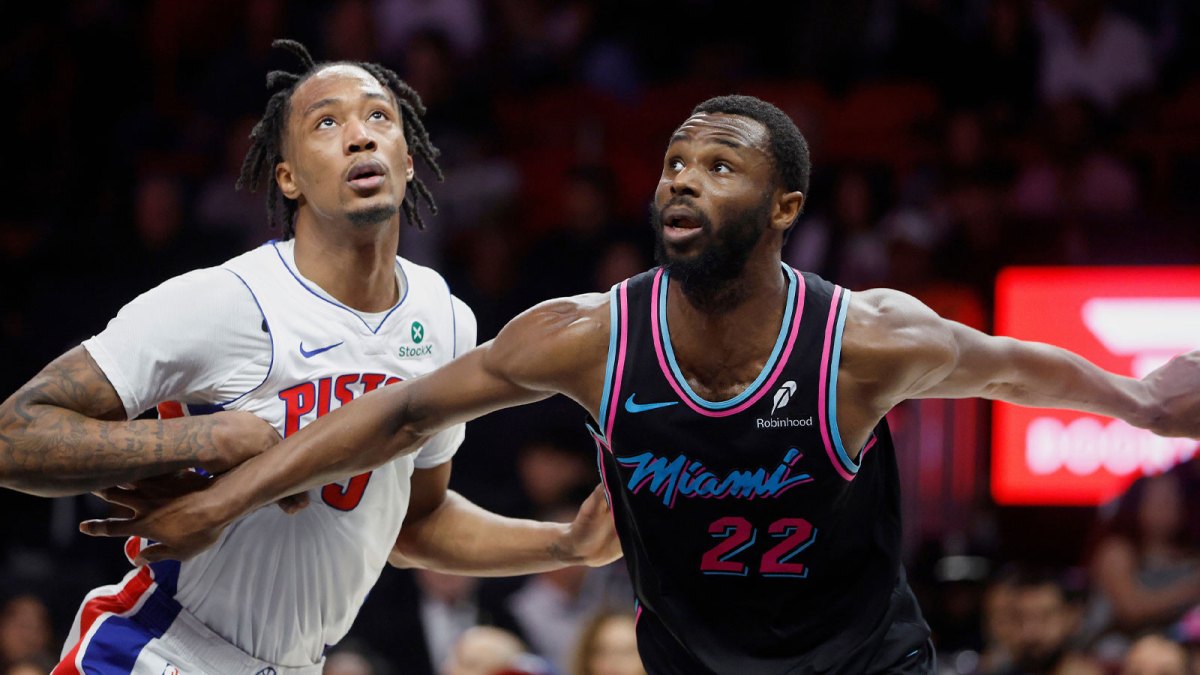 Detroit Pistons forward Ronald Holland II (5) vies for a rebound against Miami Heat forward Andrew Wiggins (22) during the second half at Kaseya Center.