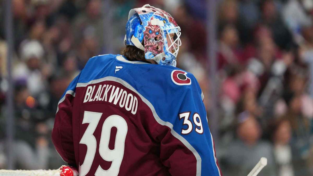 Colorado Avalanche goaltender Mackenzie Blackwood (39) during the third period against the San Jose Sharks at Ball Arena.