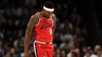 Los Angeles Clippers guard Bradley Beal (0) reacts against the Phoenix Suns in the first half at the Mortgage Matchup Center.