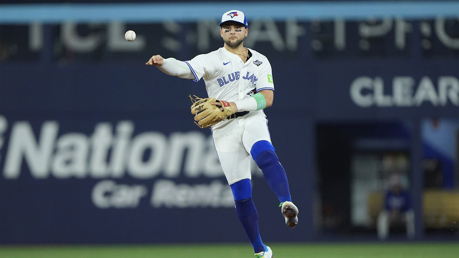 Blue Jays make expected Bo Bichette move amid free agency