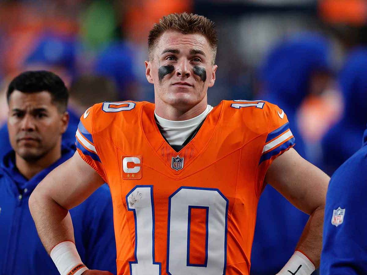 Broncos news: Bo Nix brushes off boos from fans while taking blame for  offense
