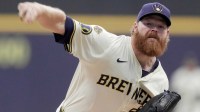 Brandon Woodruff returns as the Milwaukee Brewers weigh a possible Freddy Peralta trade amid MLB Free Agency questions and rising pressure.
