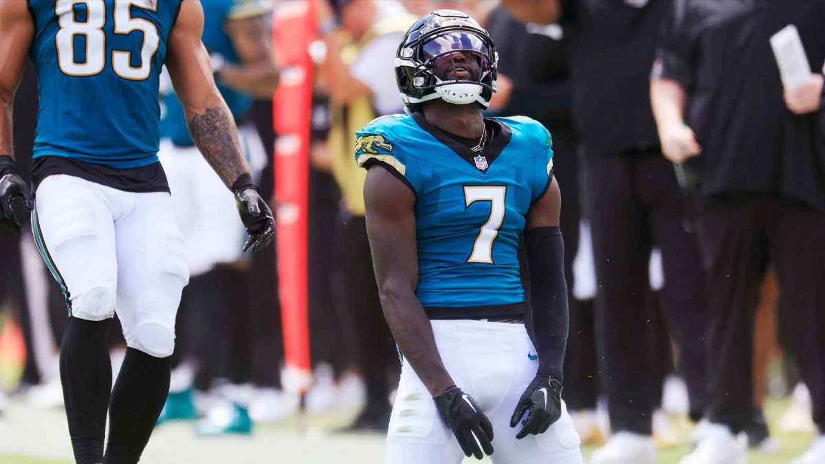 Jacksonville Jaguars wide receiver Brian Thomas Jr. (7) reacts to a dropped pass during the first quarter of an NFL football matchup at EverBank Stadium, Sunday, Sept. 21, 2025, in Jacksonville, Fla. The Jaguars defeated the Texans 17-10. The Jaguars defeated the Texans 17-10.