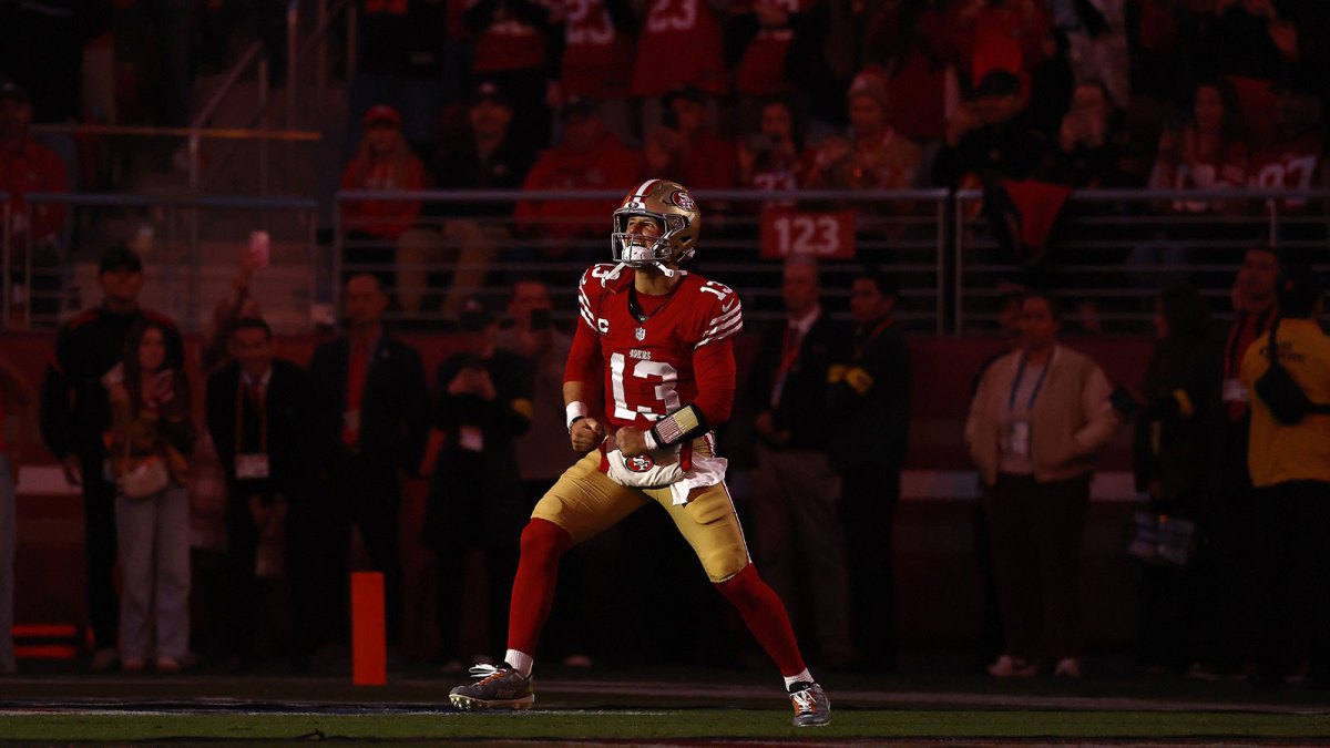 San Francisco 49ers quarterback Brock Purdy (13) takes the field before the game against the Carolina Panthers at Levi's Stadium. Mandatory Credit: Kelley L Cox-Imagn Images