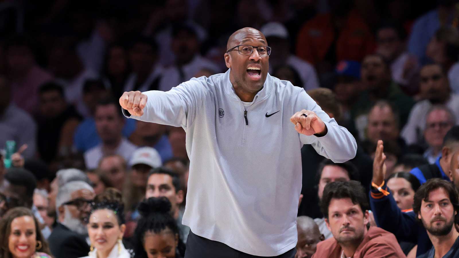 Knicks HC Mike Brown’s hunt D’Angelo Russell message to New York goes extremely viral