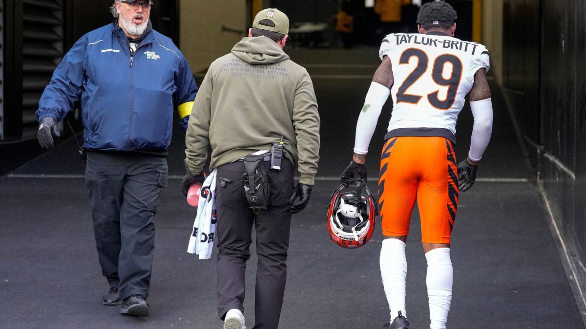 Cincinnati Bengals cornerback Cam Taylor-Britt (29) walks for the locker room with an injury in the second quarter of the NFL Week 11 game between the Pittsburgh Steelers and the Cincinnati Bengals at Acrisure Stadium in Pittsburgh on Sunday, Nov. 16, 2025. The Steelers led 10-6 at halftime.