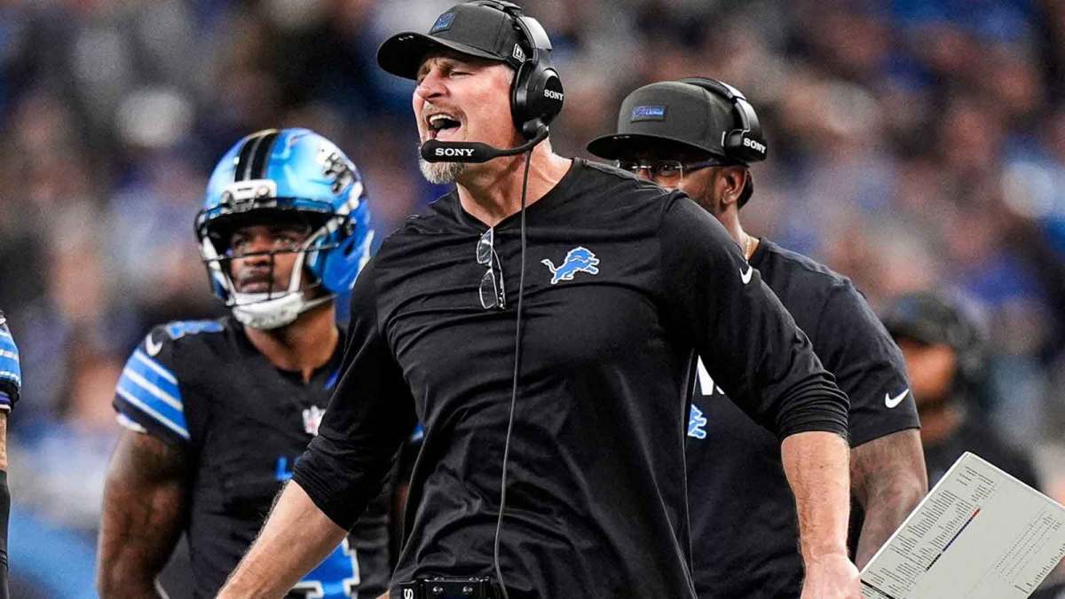 Detroit Lions head coach Dan Campbell reacts to a play against New York Giants during the first half at Ford Field in Detroit on Sunday, Nov. 23, 2025.