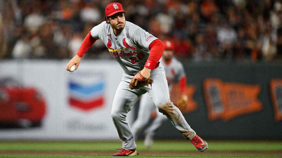 St. Louis Cardinals third baseman Nolan Arenado (28) throws to first base for an out against the San Francisco Giants during the fourth inning at Oracle Park.