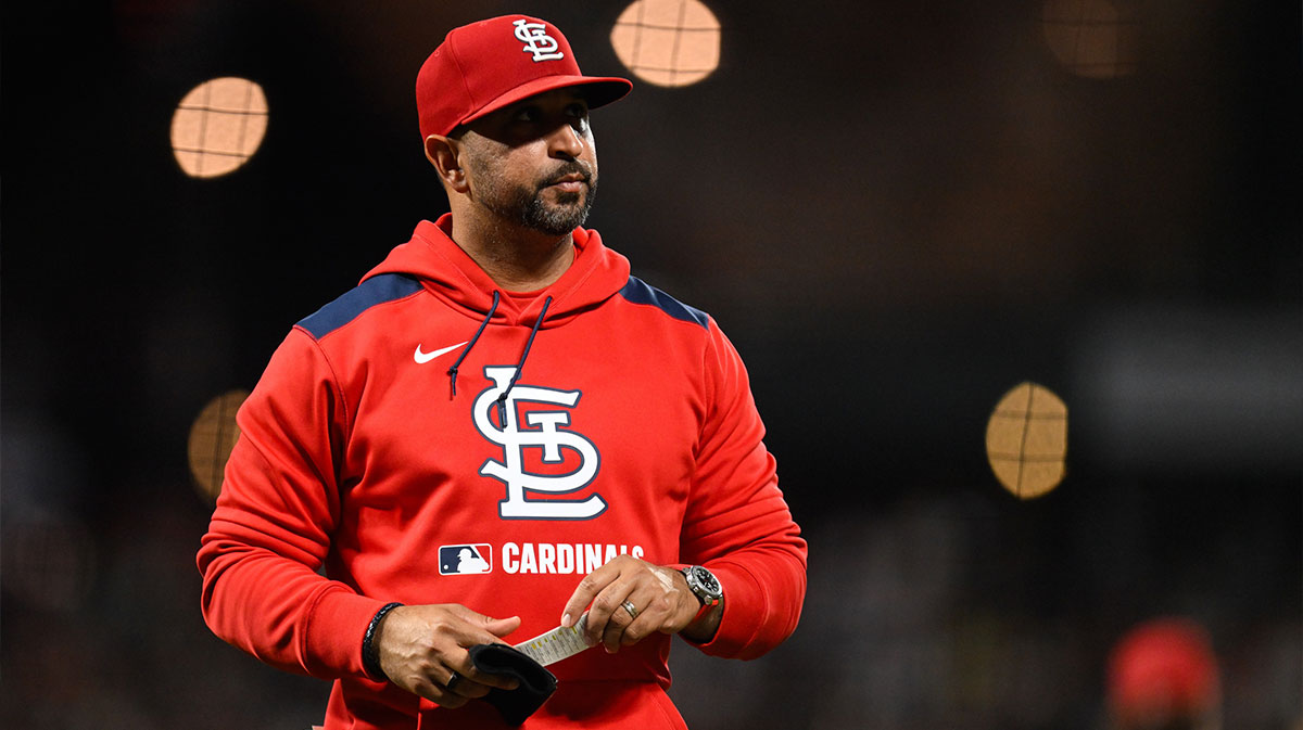 The Cardinals rebuild intensifies after the Sonny Gray trade, raising MLB Free Agency questions about Oliver Marmol and his long-term future.