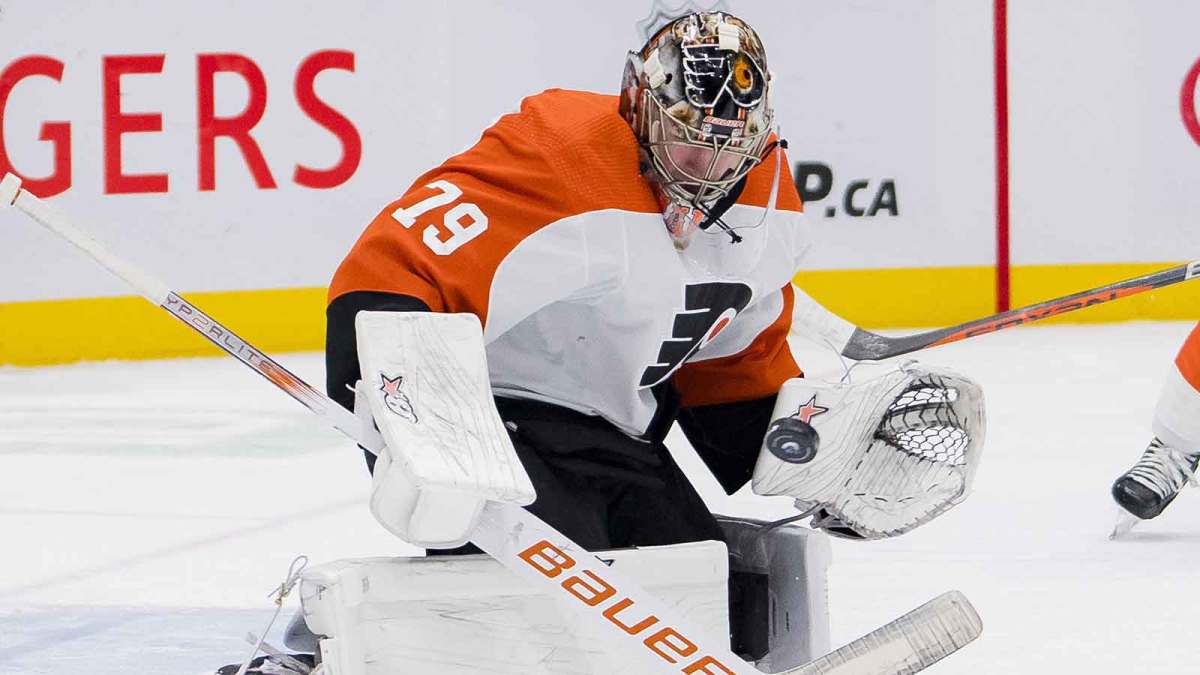 Philadelphia Flyers goalie Carter Hart (79) makes a save against the Vancouver Canucks in the third period at Rogers Arena. Flyers won 4-1.