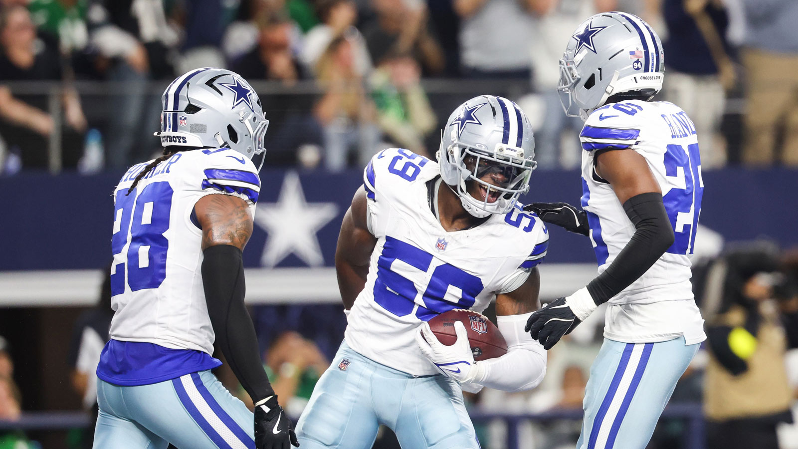 Dallas Cowboys linebacker Kenneth Murray, Jr. (59) reacts after retrieving a fumble in the fourth quarter against the Philadelphia Eagles at AT&T Stadium. 