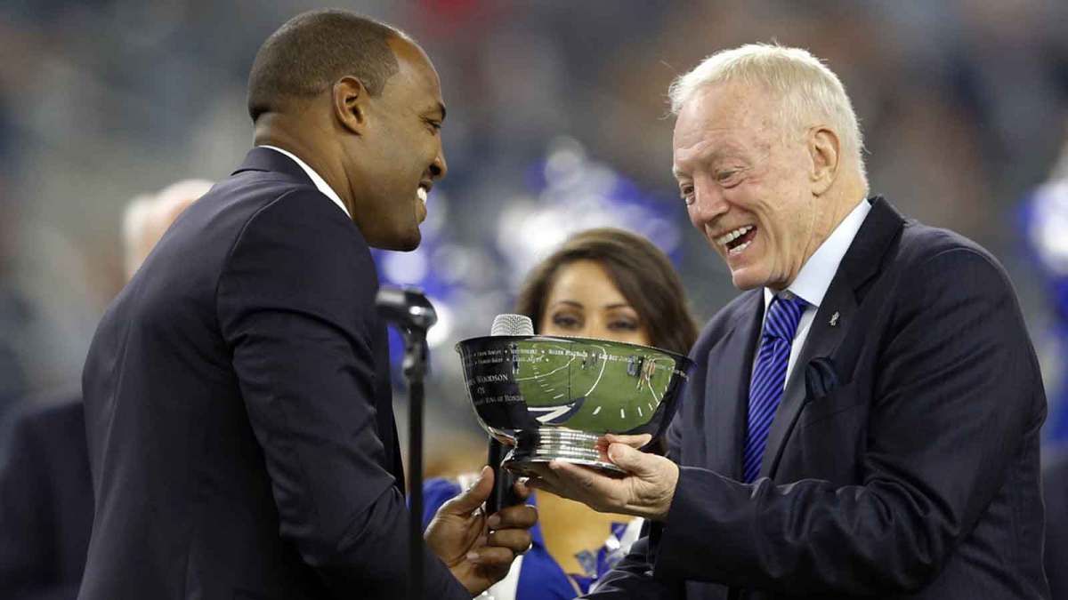Cowboys legend comes to Jerry Jones defense with generational take
