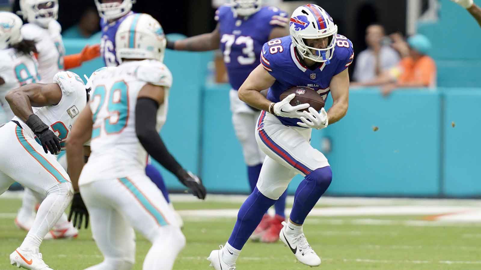Dalton Kincaid injury adds to Bills’ no-good day vs. Dolphins
