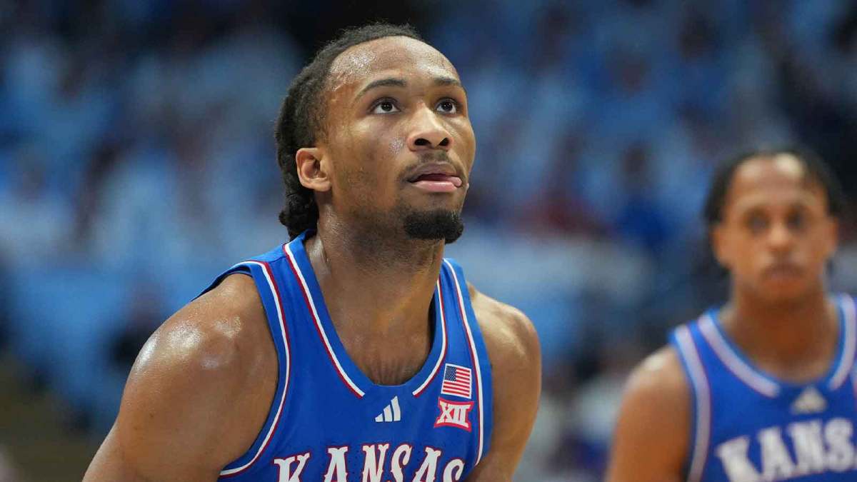 Kansas Jayhawks guard Darryn Peterson (22) at the free throw line in the first half at Dean E. Smith Center.