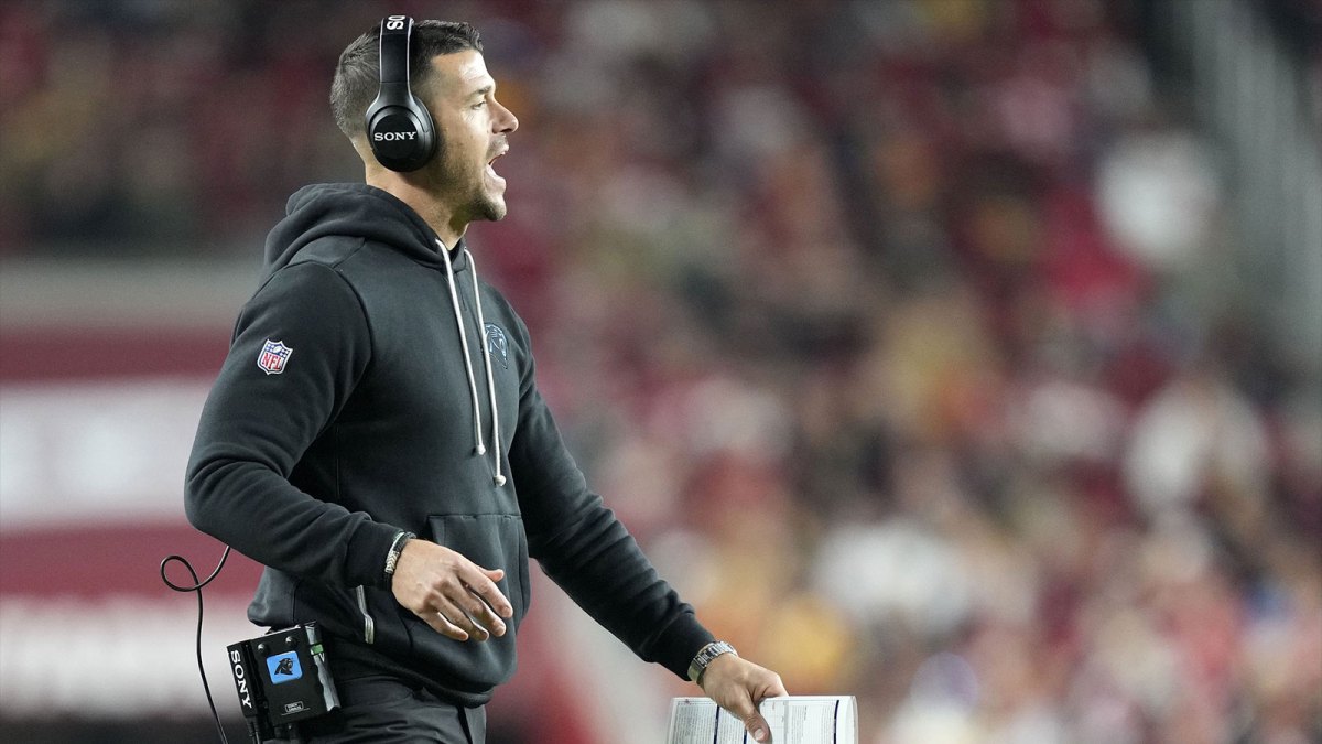 Carolina Panthers head coach Dave Canales during the first half at Levi's Stadium.