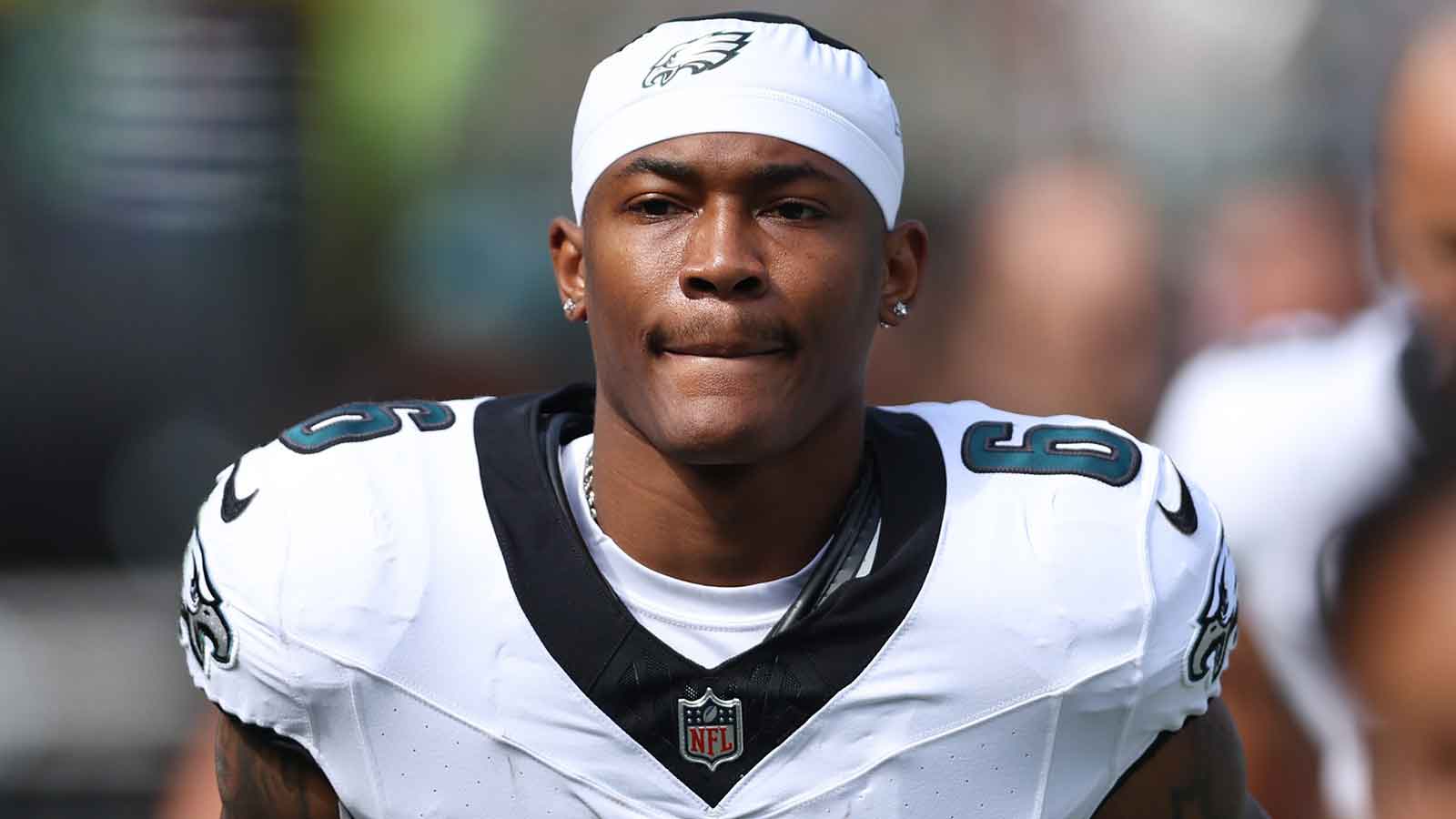 DeVonta Smith gets concerning injury update for Eagles-Bears