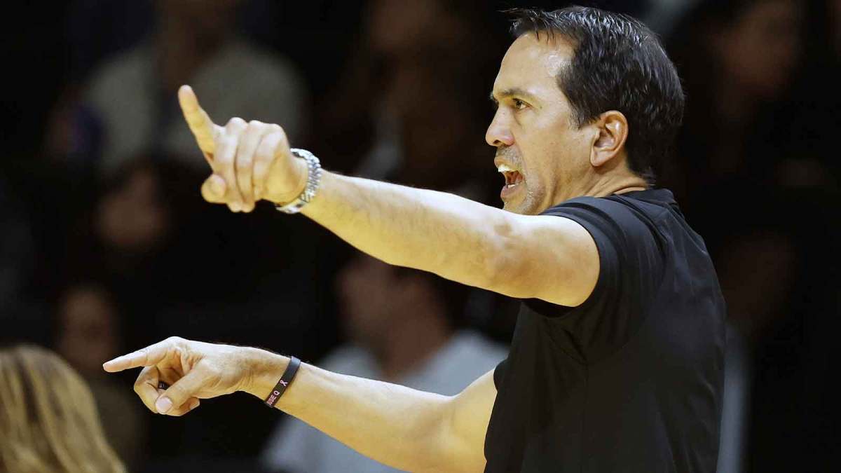 Miami Heat head coach Erik Spoelstra reacts against the Milwaukee Bucks during the first half of an NBA Cup game at Kaseya Center.
