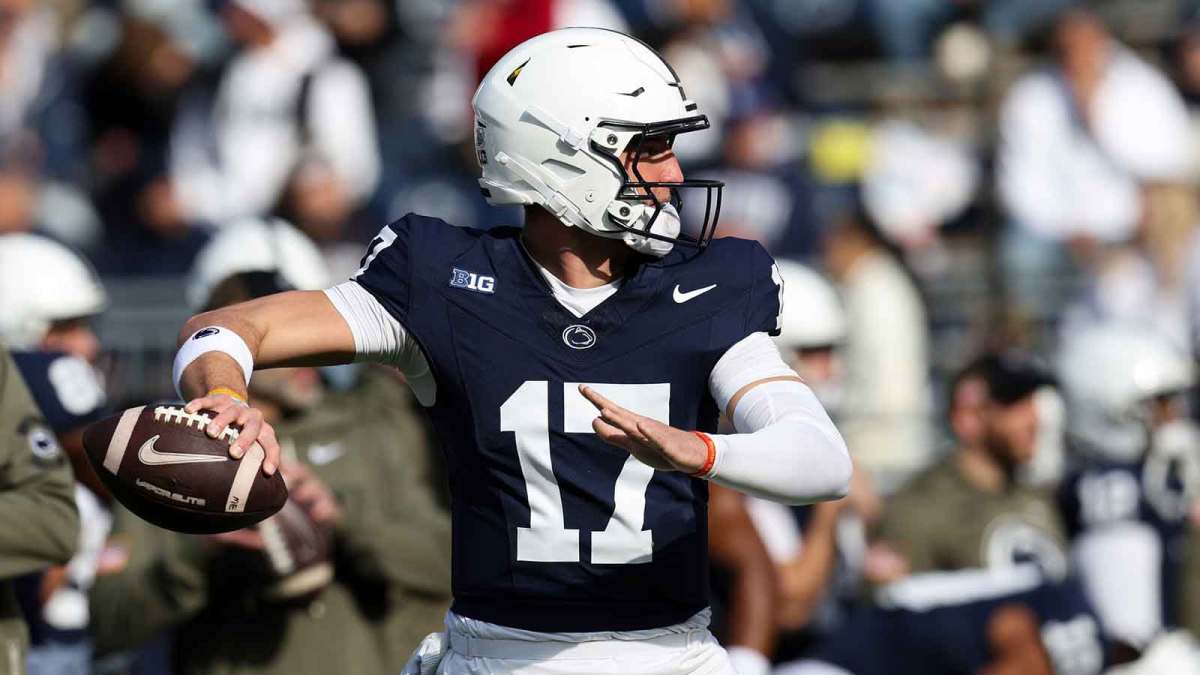 Penn State Nittany Lions Ethan Grunkemeyer (17) throws a pass during a warmup prior to the game against the Indiana Hoosiers at Beaver Stadium.