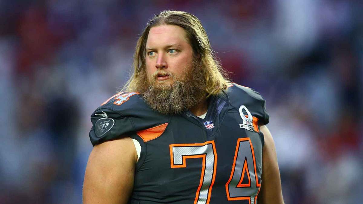 New York Jets center Nick Mangold (74) during the 2015 Pro Bowl at University of Phoenix Stadium.