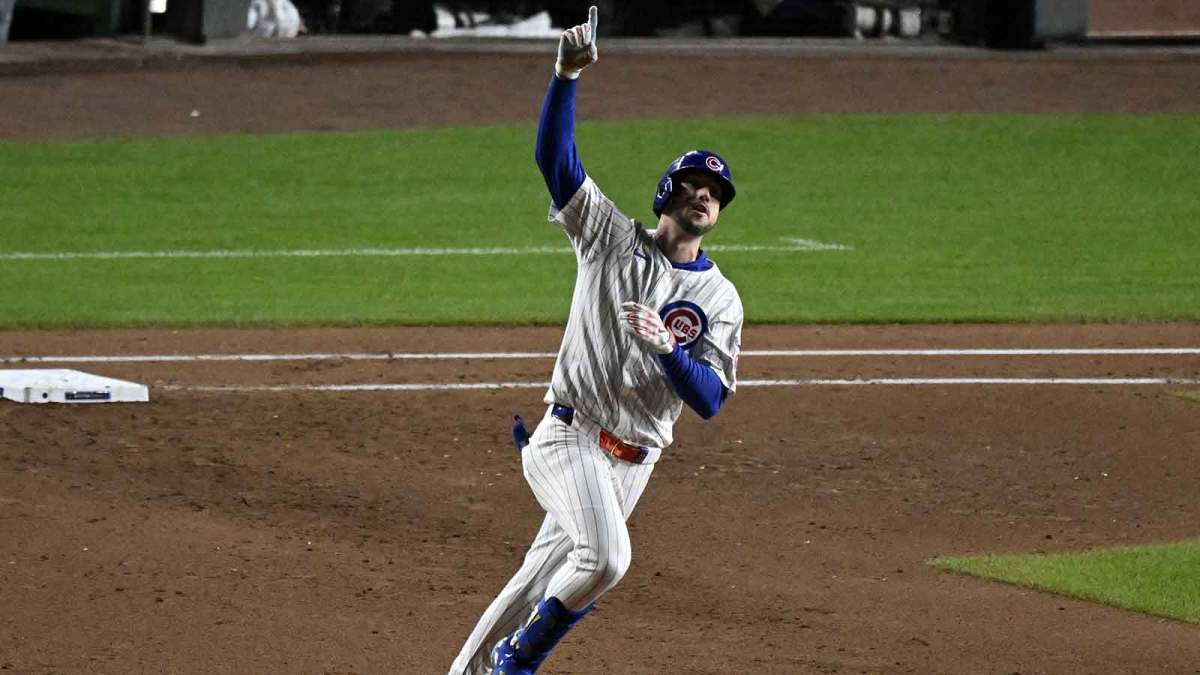 Chicago Cubs right fielder Kyle Tucker (30) reacts after hitting a home run against the Milwaukee Brewers during the seventh inning in game four of the NLDS round for the 2025 MLB playoffs at Wrigley Field.