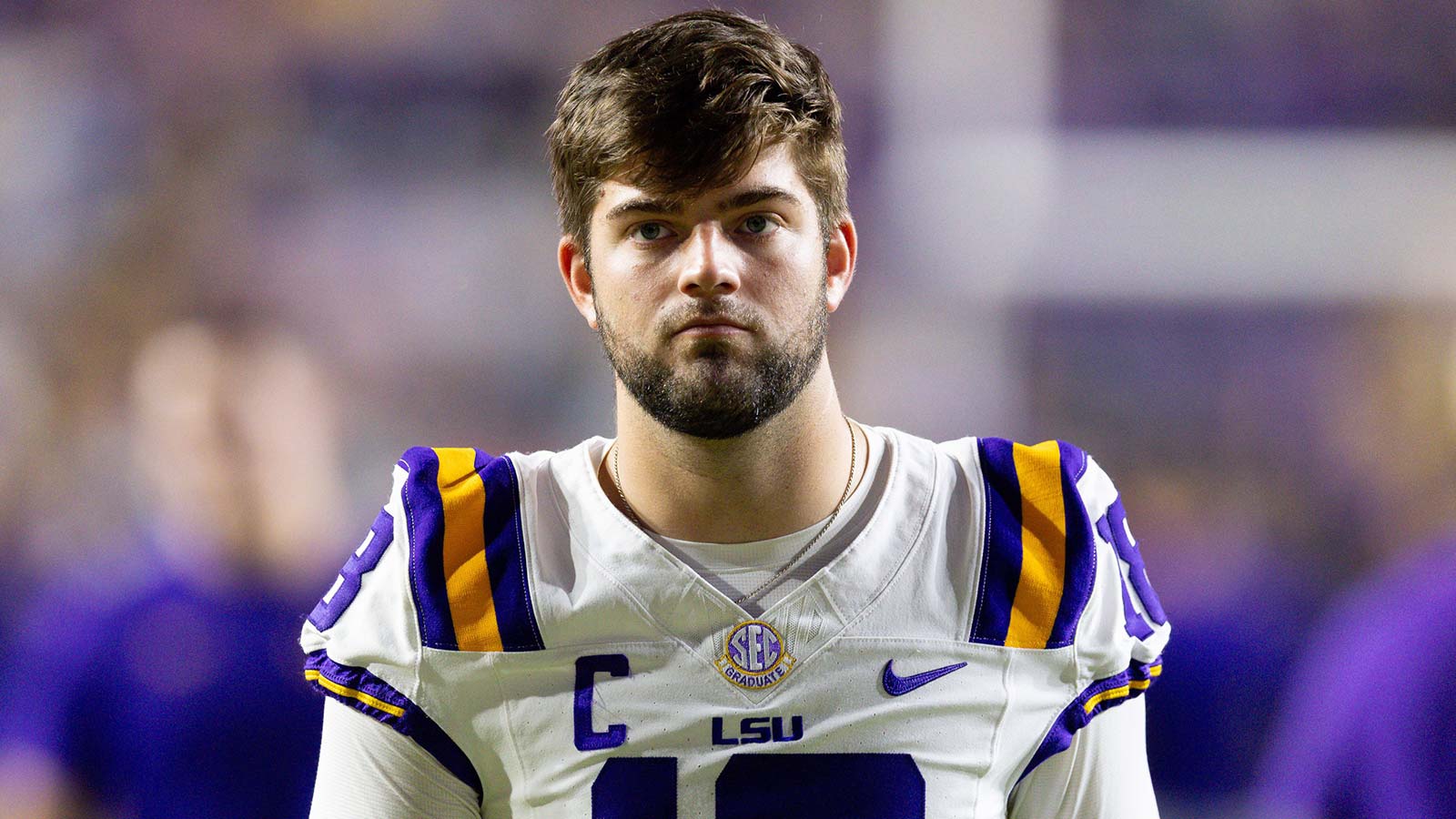 LSU football’s Garrett Nussmeier gets emotional reaction during final Death Valley introduction