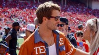 Texas Longhorns football fan Glen Powell.