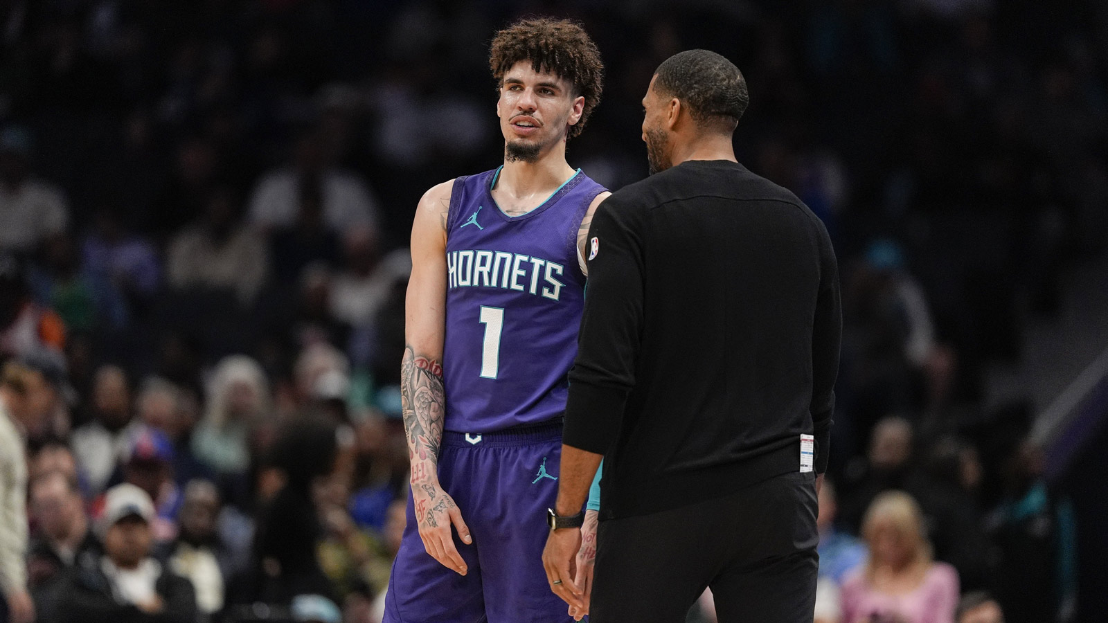 Hornets’ Charles Lee explains LaMelo Ball overtime decision vs. Bucks