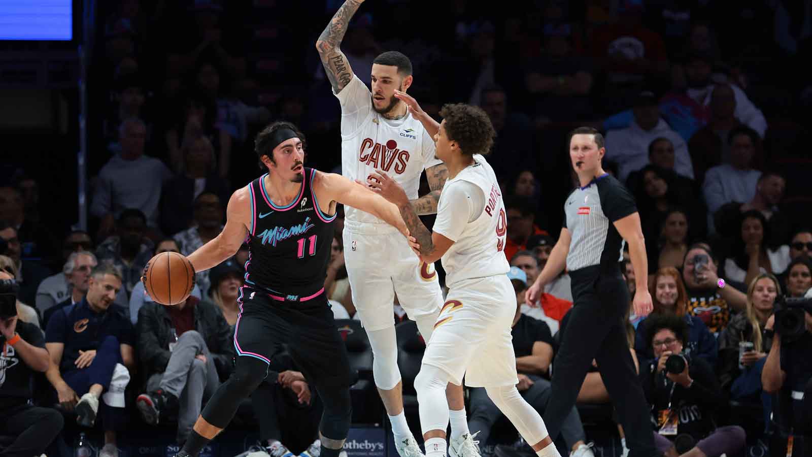 How Lonzo Ball, Craig Porter Jr. are making Cavs’ life ‘easier’