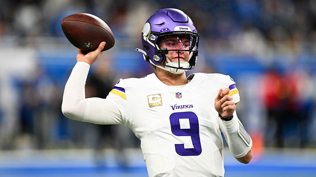 Minnesota Vikings quarterback J.J. McCarthy (9) warms up before the game against the Detroit Lions at Ford Field.