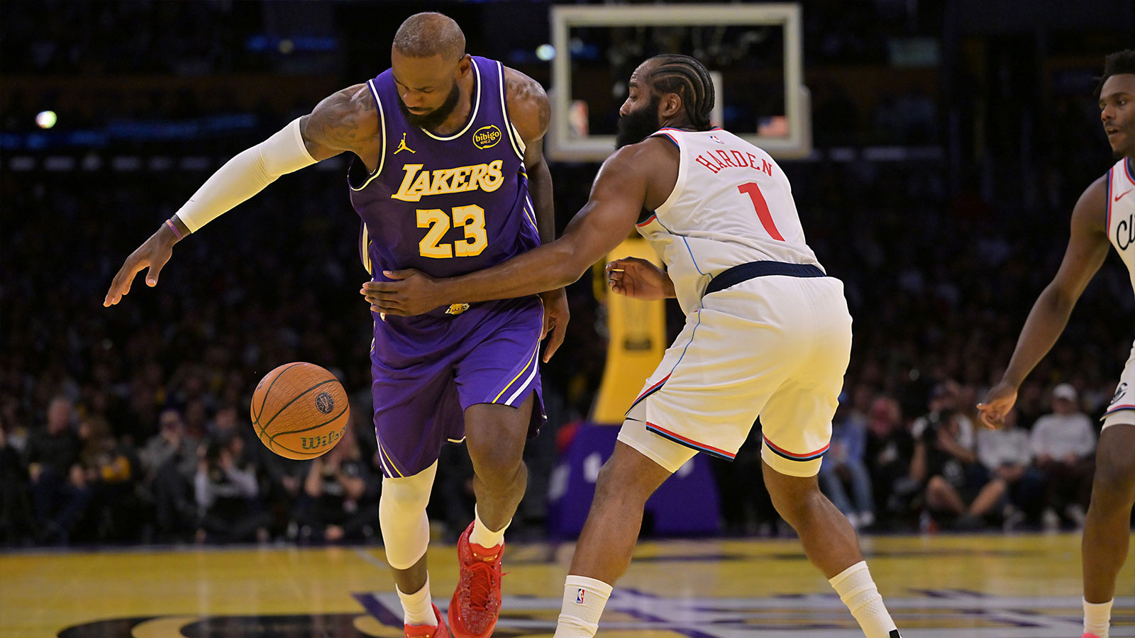 Lakers’ LeBron James’ immediate reaction to hammering Clippers to advance in NBA Cup