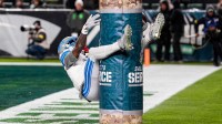 Detroit Lions wide receiver Jameson Williams (1) makes a catch against Philadelphia Eagles cornerback Adoree' Jackson (8) during the first half at Lincoln Financial Field in Philadelphia on Sunday, November 16, 2025.