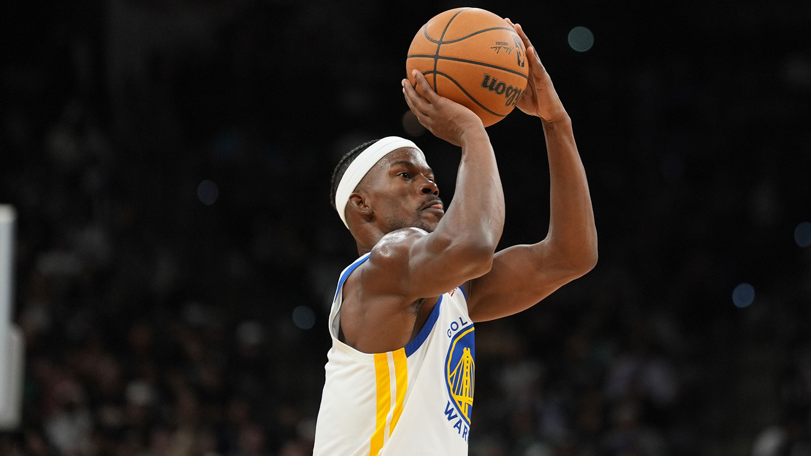 Jimmy Butler’s upset reaction to Buddy Hield caught on video in Warrios-Magic