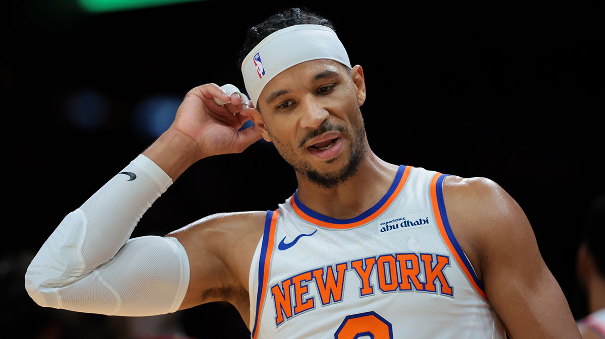 New York Knicks guard Josh Hart (3) reacts against the Miami Heat during the first quarter at Kaseya Center.