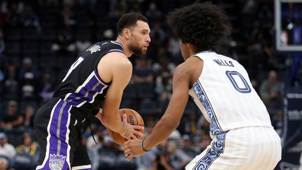 Zach LaVine opens up about benchings as the Kings losing streak grows, putting Doug Christie’s decisions under the spotlight.