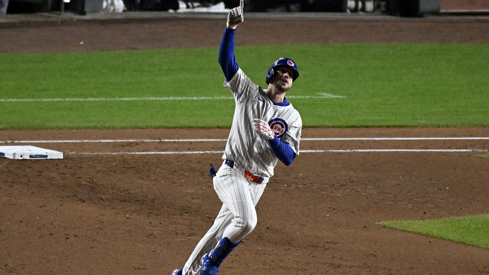 Chicago Cubs right fielder Kyle Tucker (30) reacts after hitting a home run against the Milwaukee Brewers during the seventh inning in game four of the NLDS round for the 2025 MLB playoffs at Wrigley Field. 