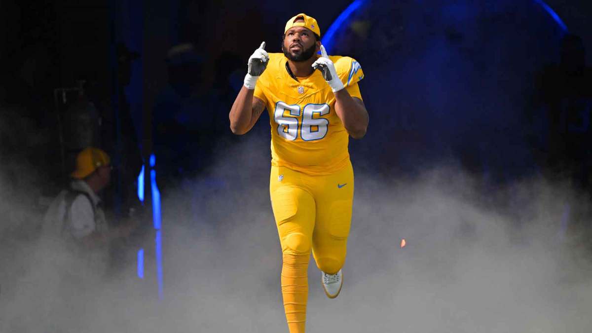 Los Angeles Chargers offensive tackle Bobby Hart (66) enters the field before the game against the Indianapolis Colts at SoFi Stadium.