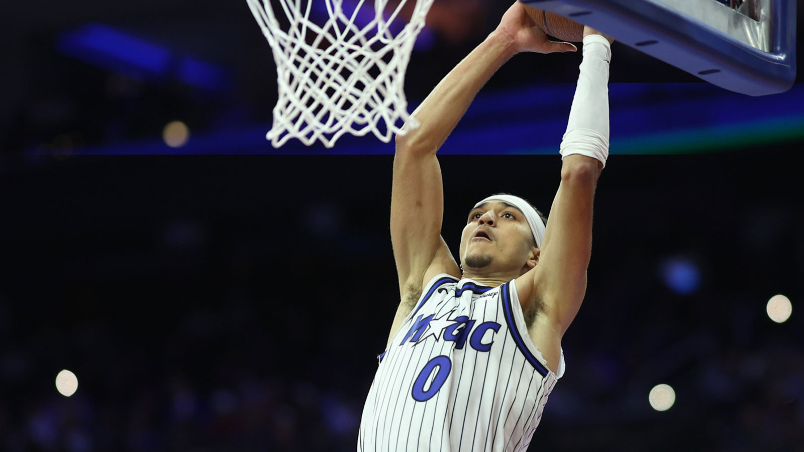 Magic guard Anthony Black’s insane 1st half has 76ers fans buzzing