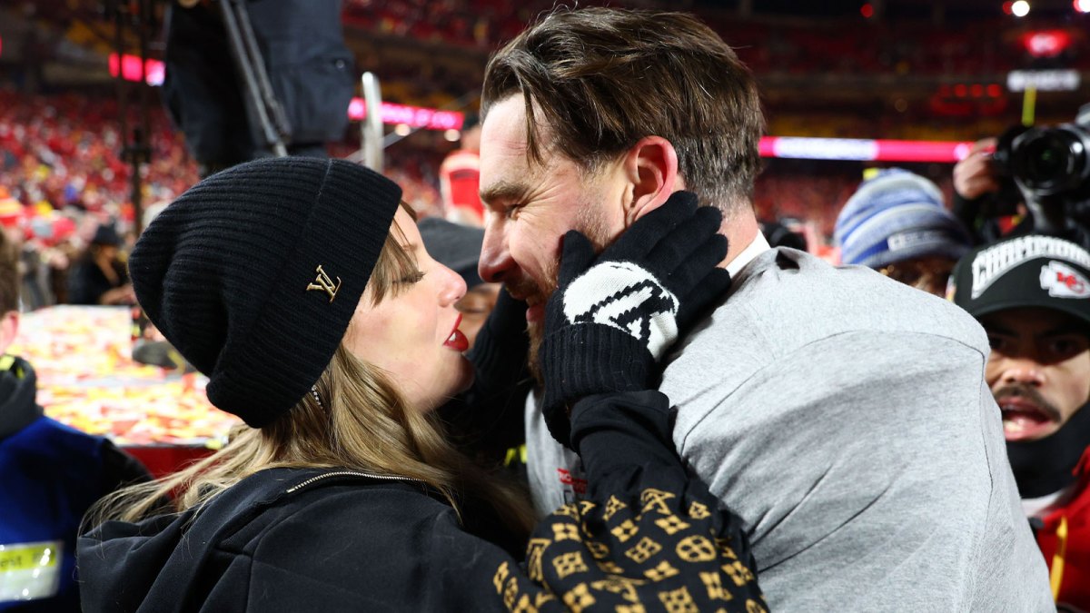 Travis Kelce Taylor Swift