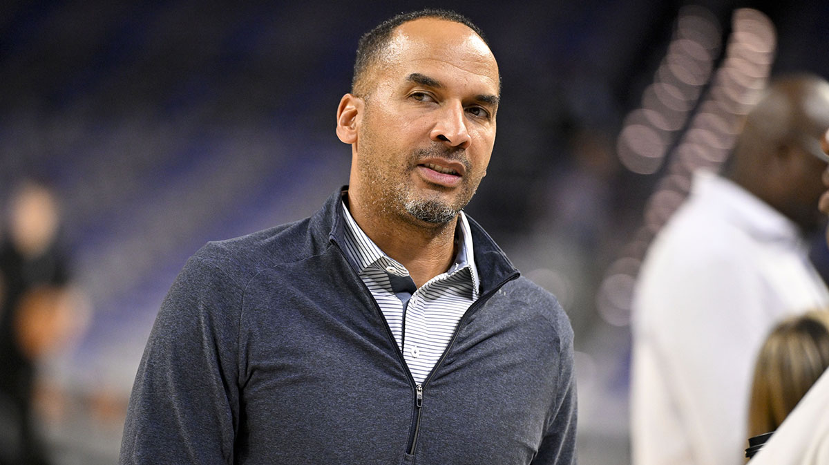 Former Mavericks GM Nico Harrison spotted at Dallas bar before Thanksgiving