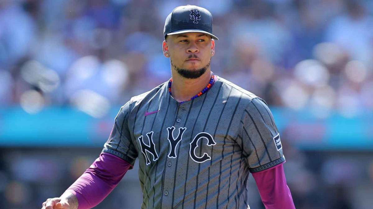 New York Mets starting pitcher Frankie Montas (47) reacts during the first inning against the New York Yankees at Citi Field.