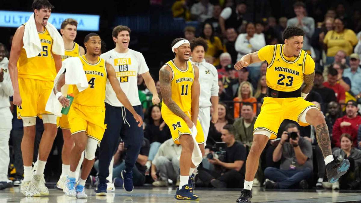 Michigan Wolverines forward Yaxel Lendeborg (23) reacts during the second half in a 2025 Players Era Festival group play game against the Auburn Tigers at Michelob ULTRA Arena.