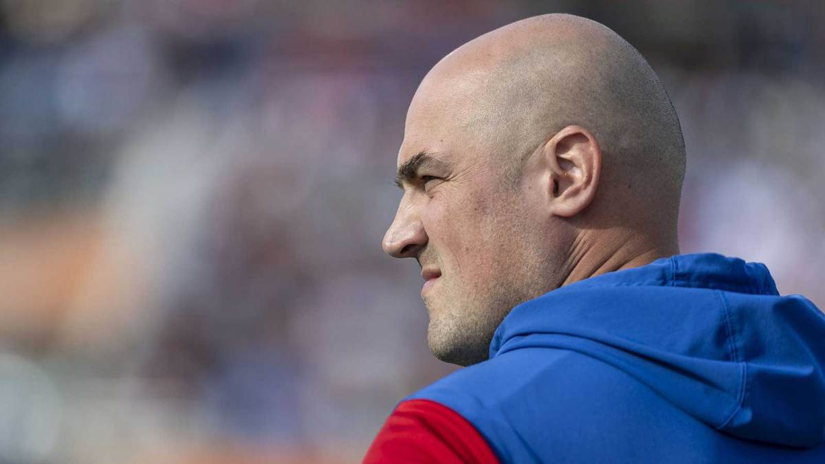 National team head coach Mike Kafka of the New York Giants looks on during the first half against the American team at Hancock Whitney Stadium.