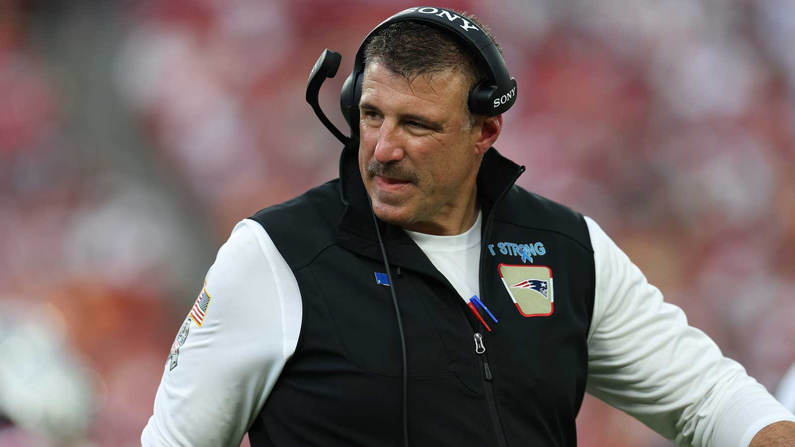 Patriots’ Mike Vrabel gives sarcastic response to Will Campbell injury question