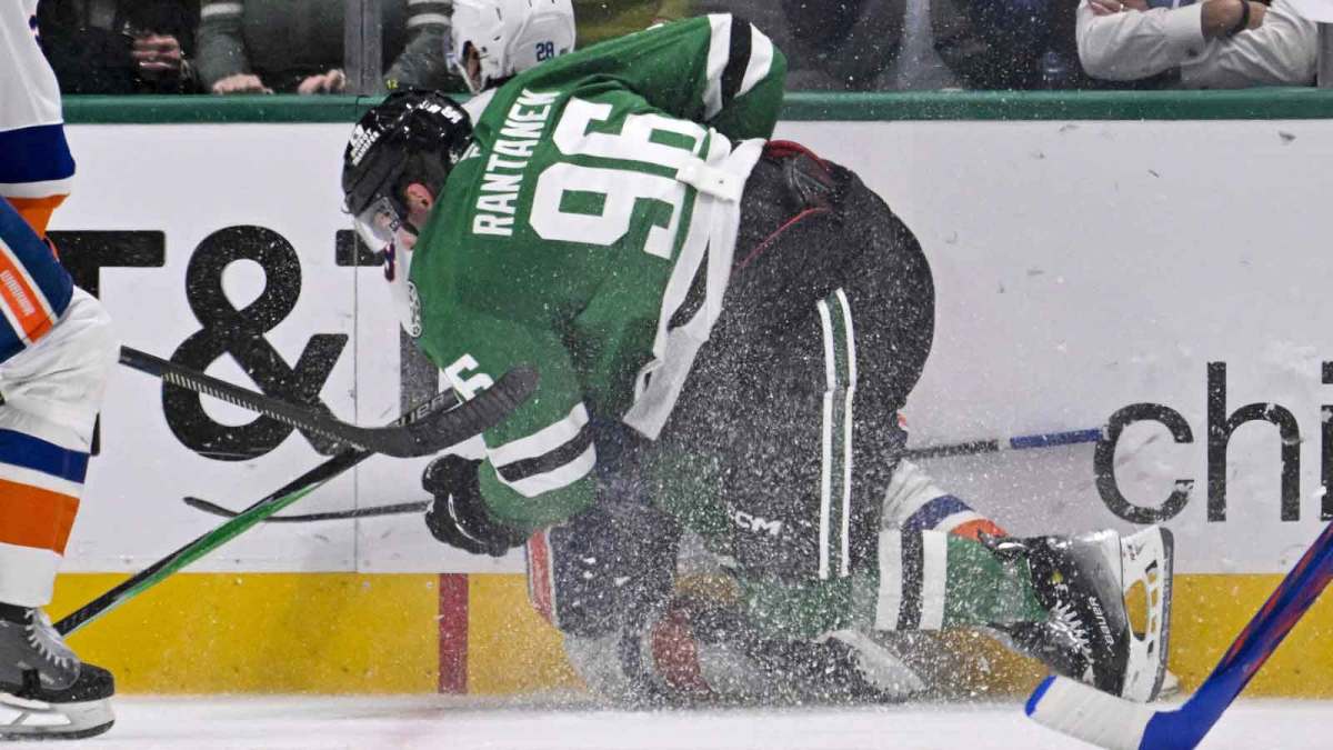 Dallas Stars right wing Mikko Rantanen (96) is called for a game misconduct penalty for boarding on New York Islanders defenseman Alexander Romanov (28) during the third period at the American Airlines Center