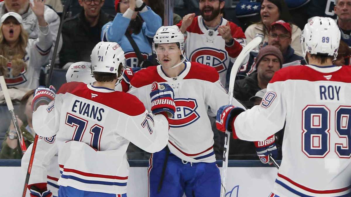 Montreal Canadiens right wing Josh Anderson (17) celebrates his goal against the Columbus Blue Jackets during the third period at Nationwide Arena.