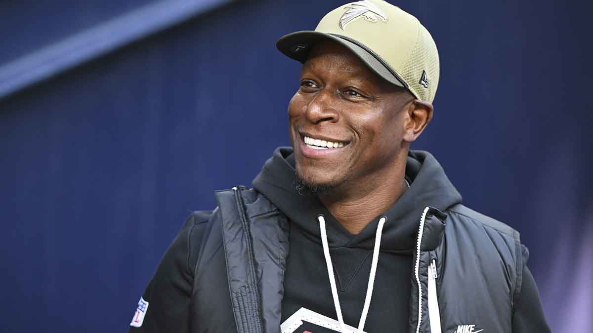 Atlanta Falcons head coach Raheem Morris prior to the game against the Atlanta Falcons at Gillette Stadium.